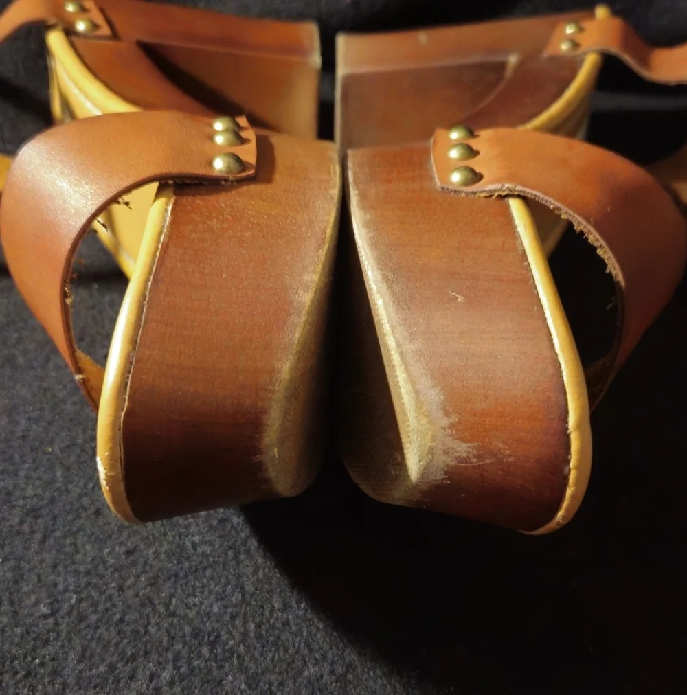 Steve Madden Cognac Brown Platform Wooden Chunky Heel Sandals - Size 10